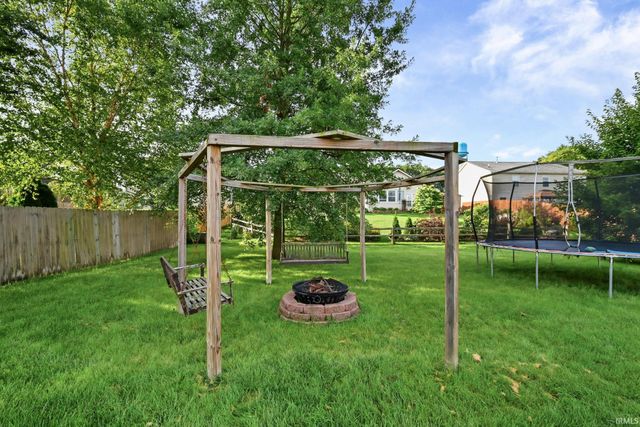 2487 Matchlock Court, West Lafayette, IN 47906