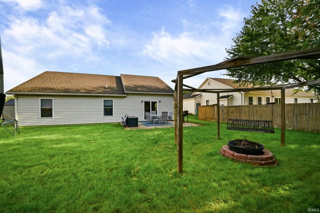2487 Matchlock Court, West Lafayette, IN 47906