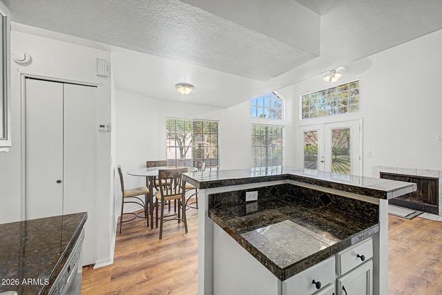 602 N MAY Street 49, Mesa, AZ 85201