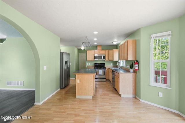 6371 W Locksley Loop, Wasilla, AK 99623