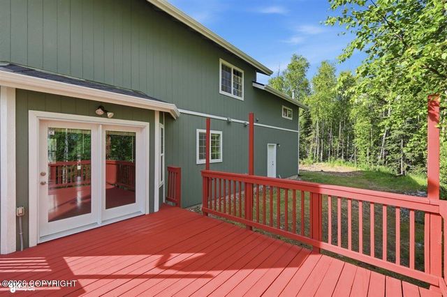 6371 W Locksley Loop, Wasilla, AK 99623