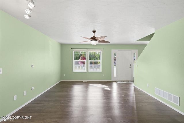 6371 W Locksley Loop, Wasilla, AK 99623