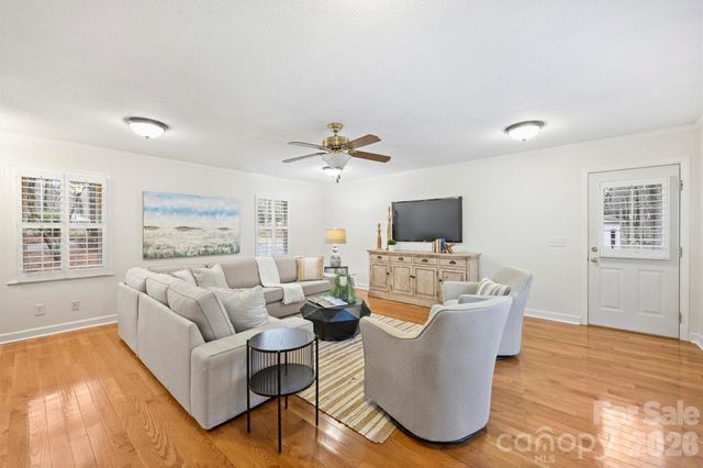 540 Harrogate Road, Matthews, NC 28105