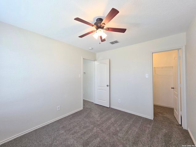722 CROSSPOINT DR, New Braunfels, TX 78130