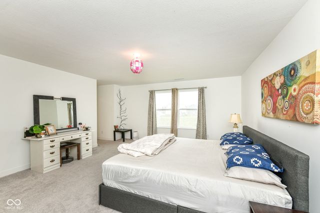 4376 Risen Star Way, Bargersville, IN 46106