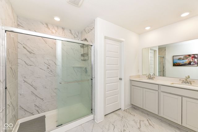 4376 Risen Star Way, Bargersville, IN 46106