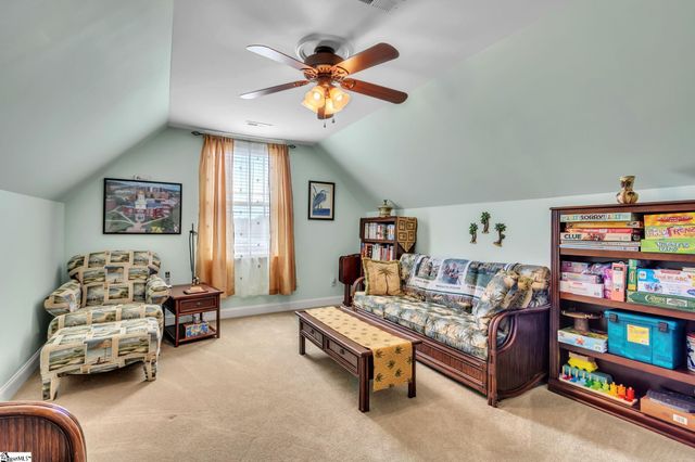 112 Providence Point Lane, Wellford, SC 29385