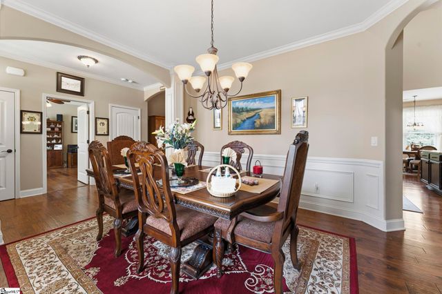 112 Providence Point Lane, Wellford, SC 29385