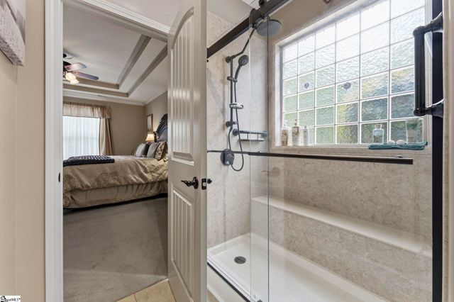 112 Providence Point Lane, Wellford, SC 29385