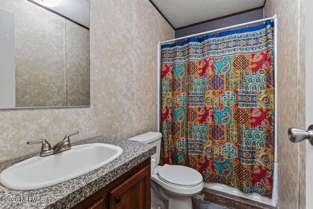101 POND Circle, Interlachen, FL 32148