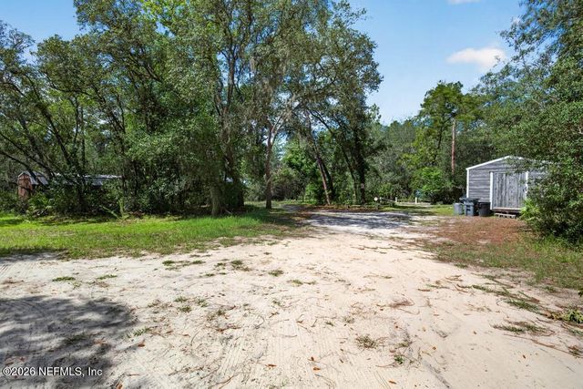 101 POND Circle, Interlachen, FL 32148