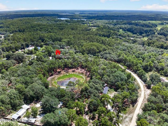 101 POND Circle, Interlachen, FL 32148