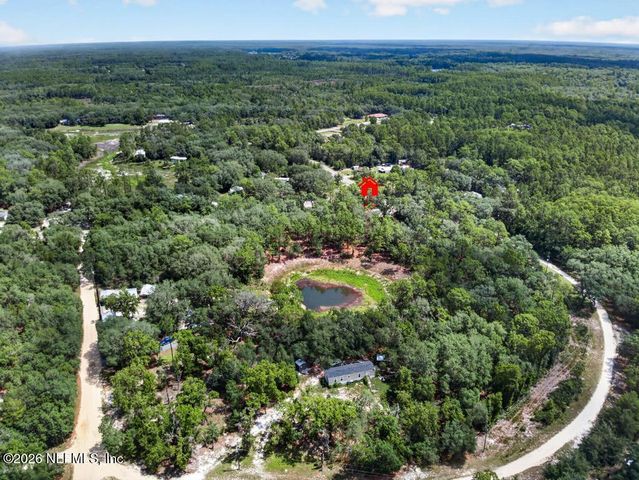 101 POND Circle, Interlachen, FL 32148
