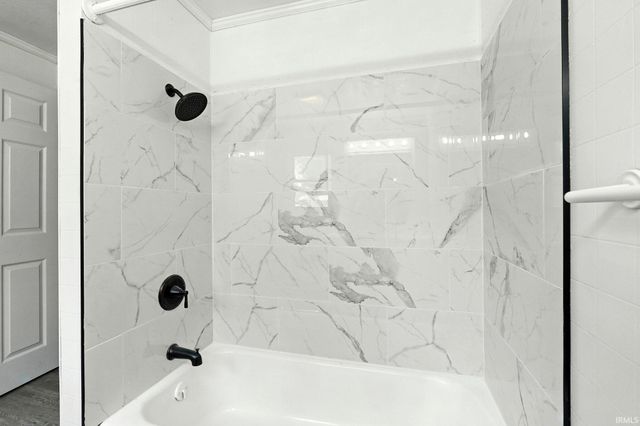 1653 Rosemont Drive, Fort Wayne, IN 46808