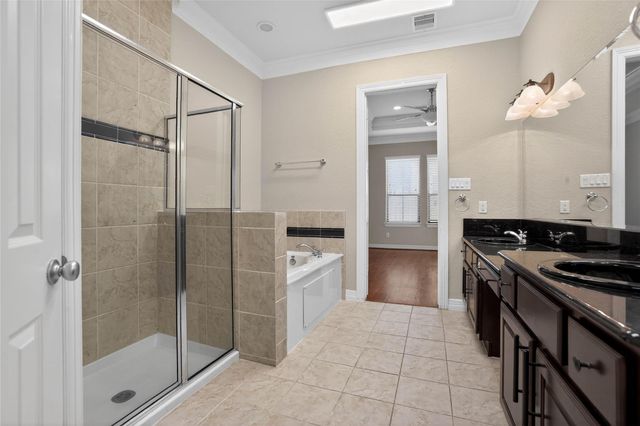 11638 Royal Oaks View, Houston, TX 77082