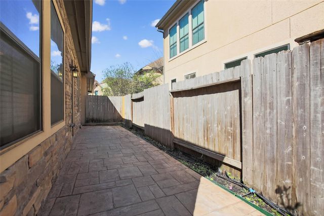 11638 Royal Oaks View, Houston, TX 77082