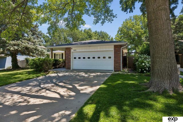 4840 S 65th Street, Lincoln, NE 68516