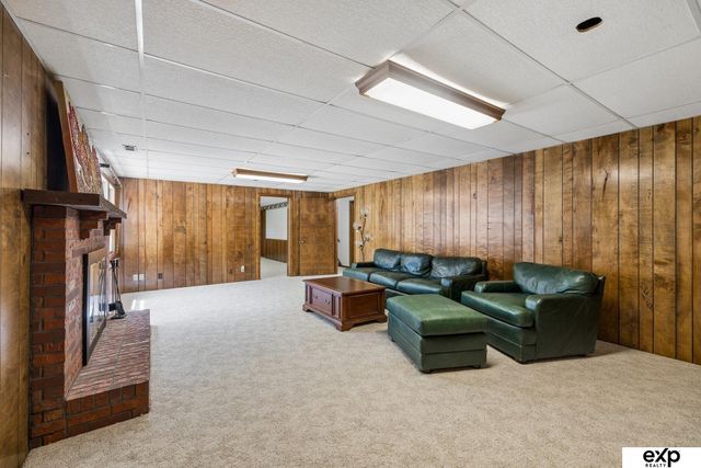 4840 S 65th Street, Lincoln, NE 68516