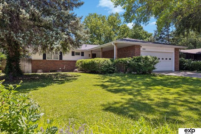 4840 S 65th Street, Lincoln, NE 68516