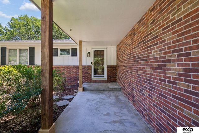 4840 S 65th Street, Lincoln, NE 68516