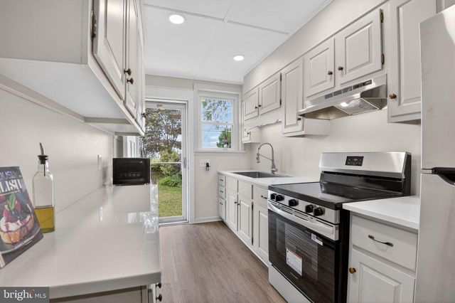 25 S SYCAMORE ST, Wilmington, DE 19805