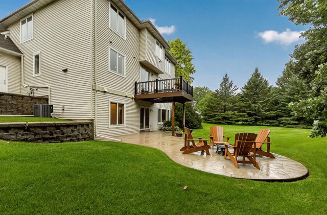 5015 Regal Oak Lane SW, Rochester, MN 55902