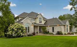 5015 Regal Oak Lane SW, Rochester, MN 55902