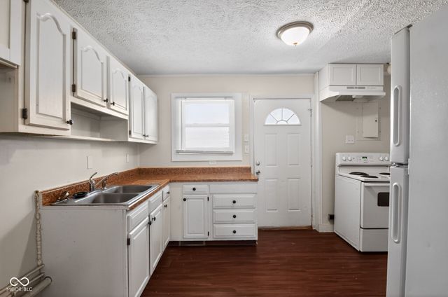 7383 E 53rd Street, Indianapolis, IN 46226