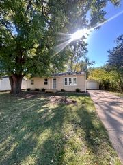 4422 NINA Terrace, Rockford, IL 61101