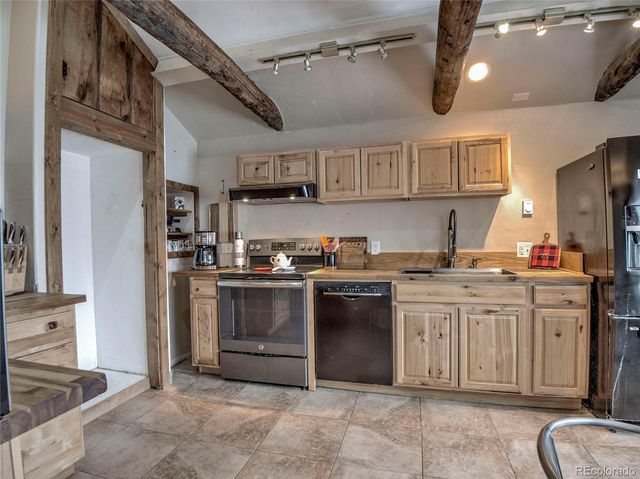 46 Singleton Road, Alma, CO 80420