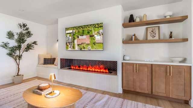 4761 SW 72nd Avenue, Davie, FL 33314