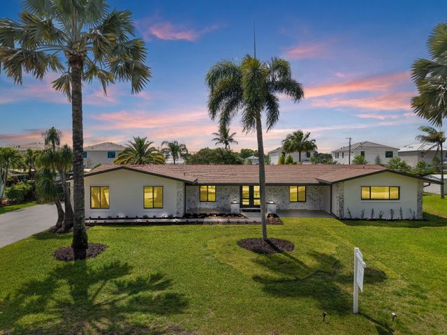 4761 SW 72nd Avenue, Davie, FL 33314