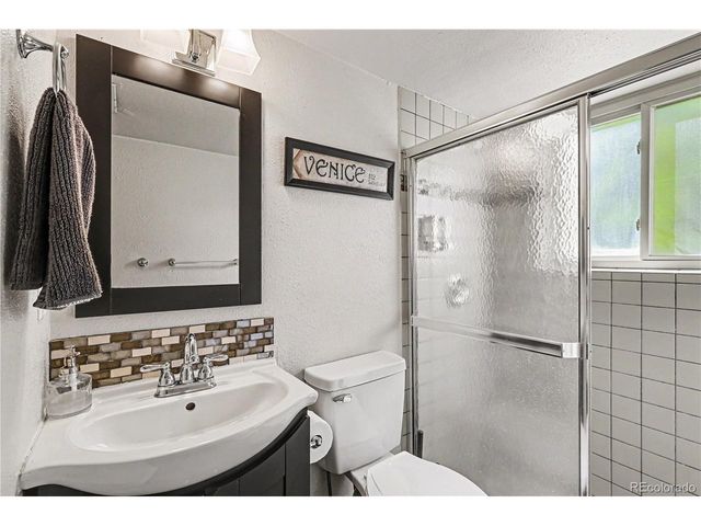 2986 S Whiting Way, Denver, CO 80231