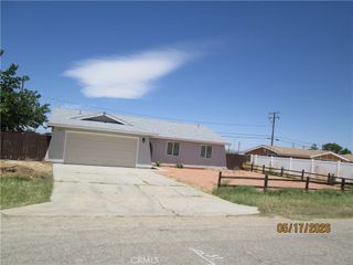 8871 Aspen, California City, CA 93505