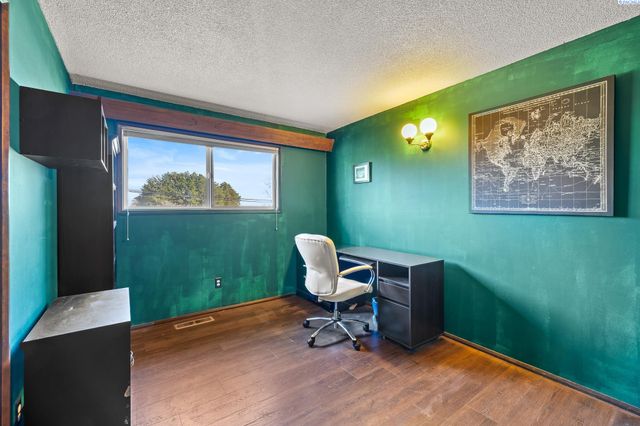 3124 S Cascade St, Kennewick, WA 99337