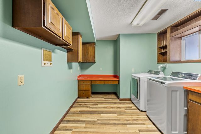 3124 S Cascade St, Kennewick, WA 99337