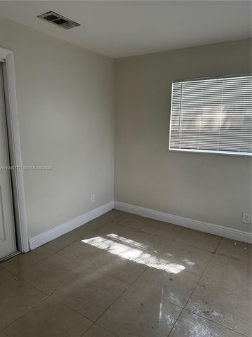 5221 NW 15th Ct, Lauderhill, FL 33313