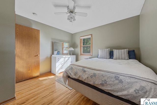 117 Marquette Avenue, North Mankato, MN 56003