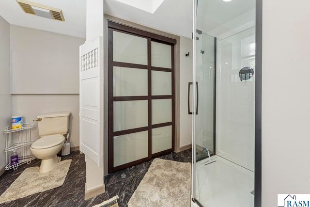 117 Marquette Avenue, North Mankato, MN 56003