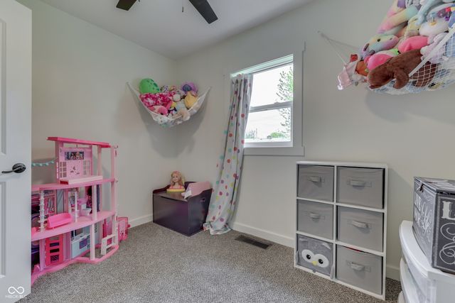 419 Hollybrook Drive, New Whiteland, IN 46184