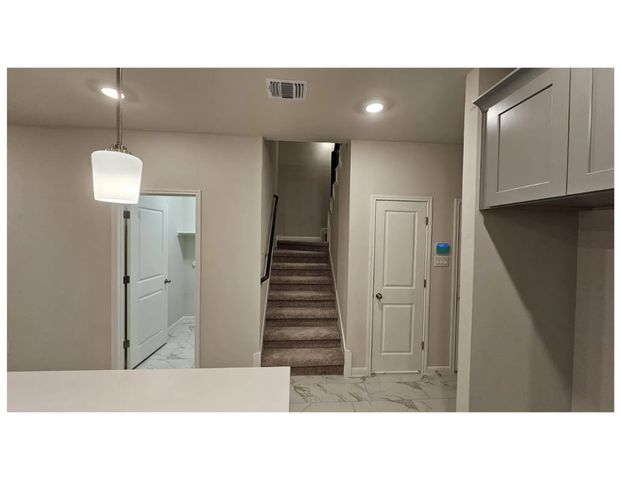 212 Comet Pointe DR, Georgetown, TX 78628