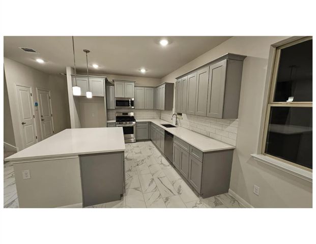 212 Comet Pointe DR, Georgetown, TX 78628