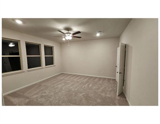 212 Comet Pointe DR, Georgetown, TX 78628