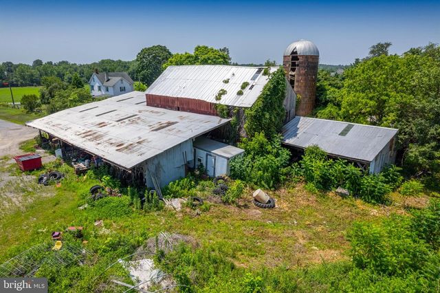 433 LINCOLN RD, Pilesgrove, NJ 08098