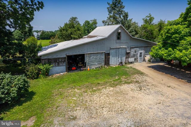 433 LINCOLN RD, Pilesgrove, NJ 08098