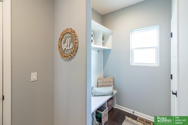 10217 S 109 Street, Papillion, NE 68046