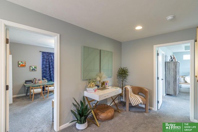 10217 S 109 Street, Papillion, NE 68046