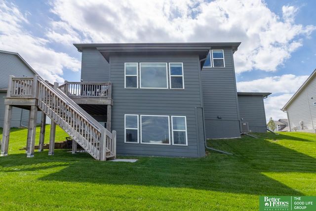 10217 S 109 Street, Papillion, NE 68046