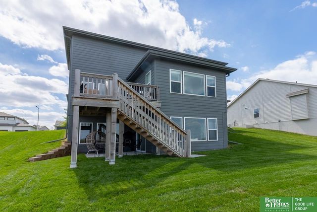 10217 S 109 Street, Papillion, NE 68046