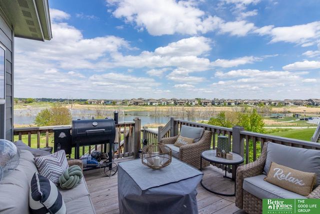 10217 S 109 Street, Papillion, NE 68046